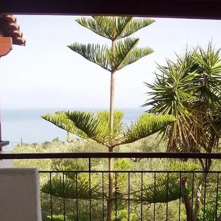 Διαμέρισμα Beach *